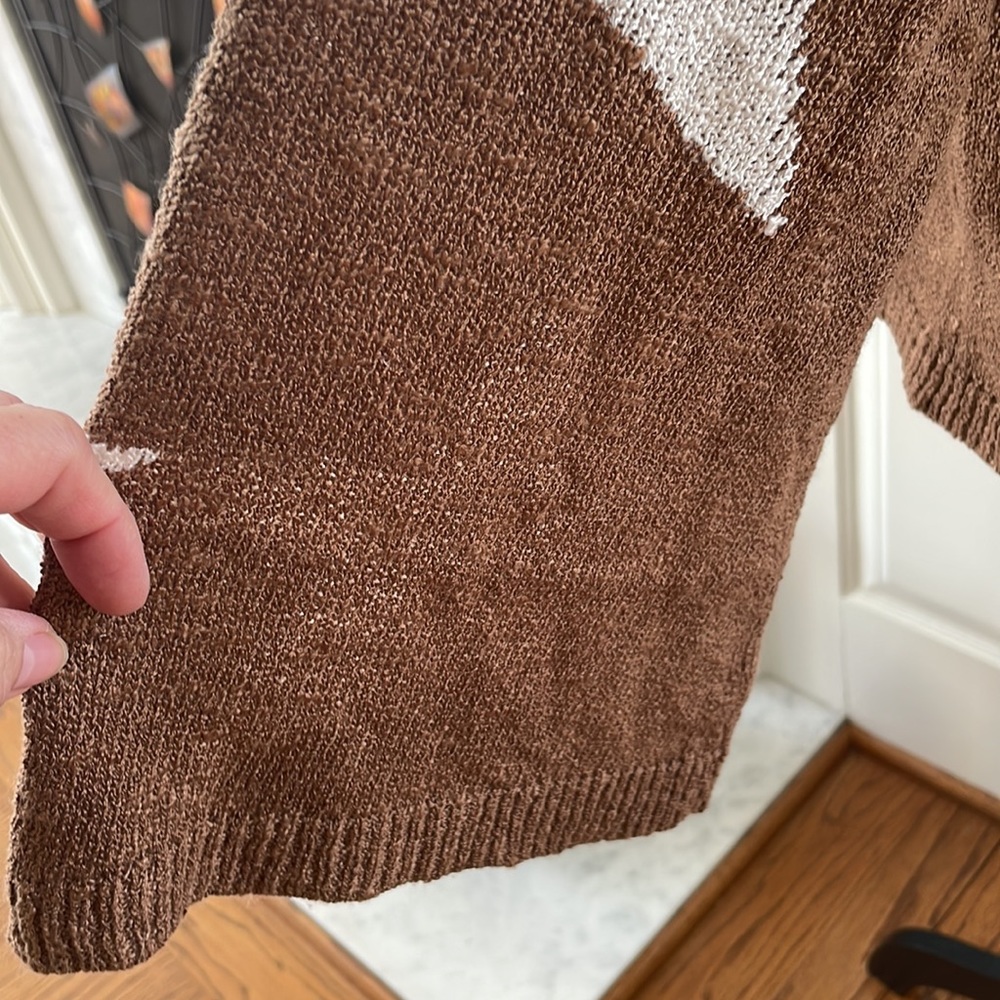 NWOT Camel Knit Star Sweater with Bell Sleeves - Picture 6 of 12